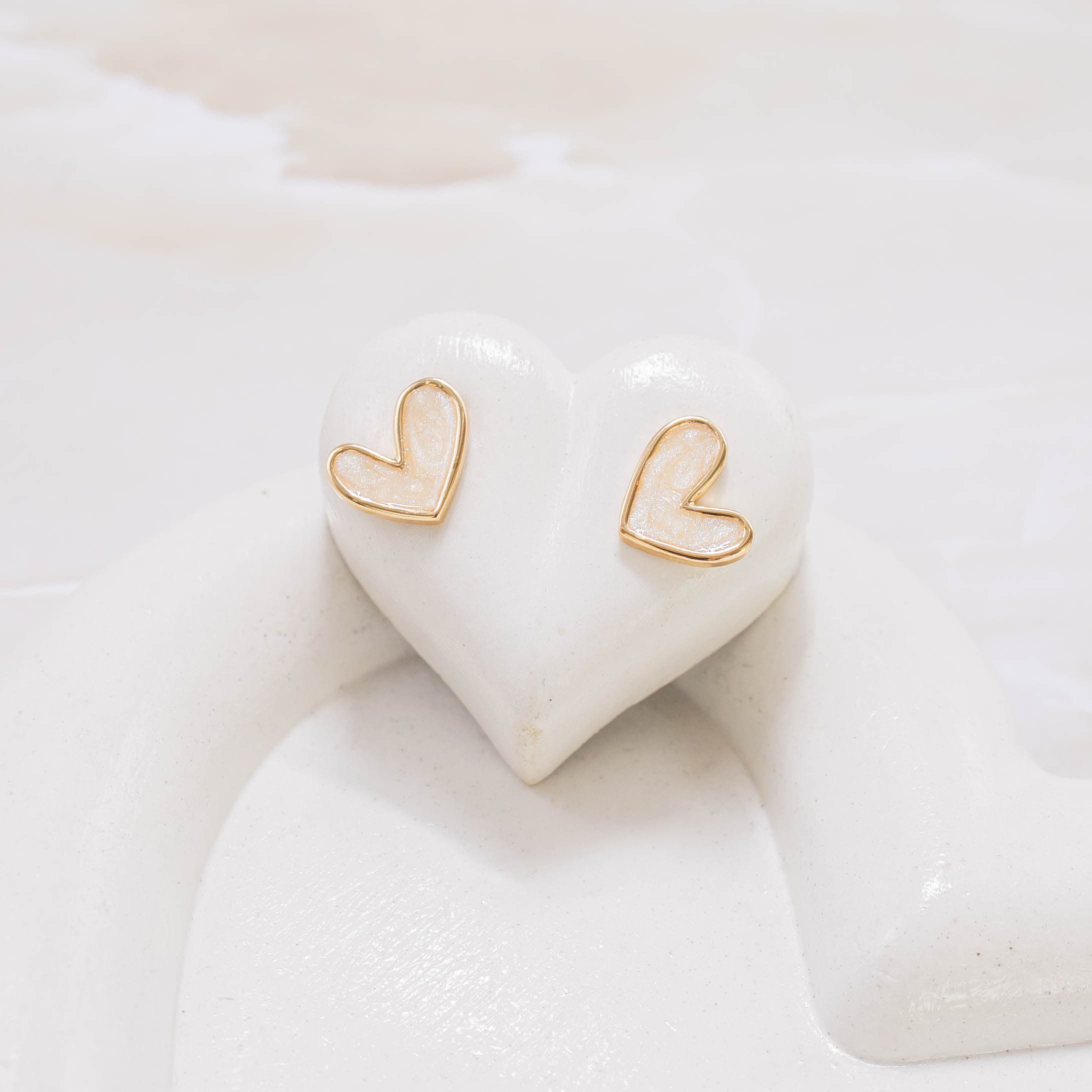Arete corazoncito perlado